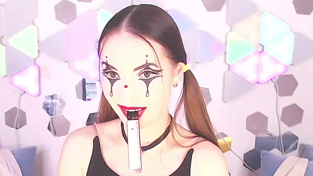 Snapshot of LexiKiss chatting on October 14, 2:25 am LexiKiss online show from October 14, 2:25 am