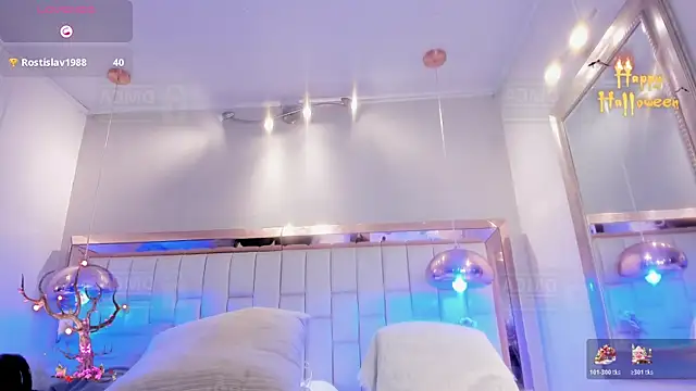 Snapshot of LADY_HELLEN chatting on October 29, 9:17 pm LADY HELLEN online show from October 29, 9:17 pm