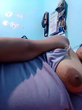 sexylizzy4u online show from January 13, 9:41 pm