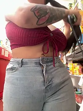 emilyjohanson online show from December 3, 3:47 pm