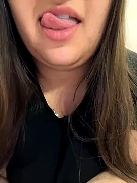 Snapshot of Jane_BBW chatting on October 28, 4:07 am Jane BBW online show from October 28, 4:07 am