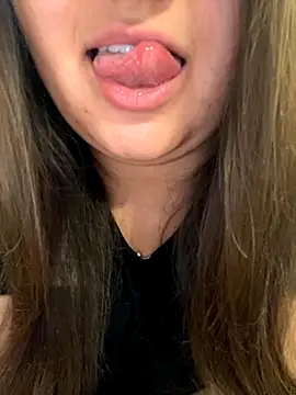 Snapshot of Jane_BBW chatting on October 19, 8:49 am Jane BBW online show from October 19, 8:49 am