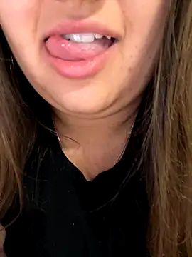 Snapshot of Jane_BBW chatting on October 8, 6:29 am Jane BBW online show from October 8, 6:29 am