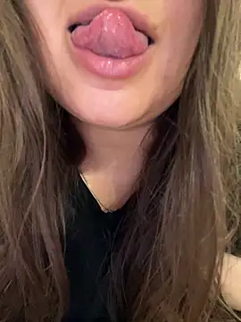 Snapshot of Jane_BBW chatting on October 11, 7:35 am Jane BBW online show from October 11, 7:35 am