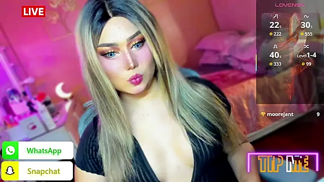 Snapshot of Alicia_Rose69 chatting on October 30, 2:03 am Alicia Rose69 online show from October 30, 2:03 am