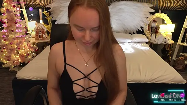 MiaRedFox online show from December 22, 6:49 am