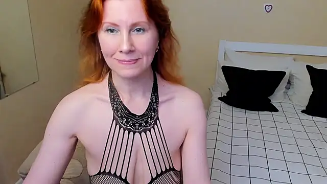 FoxySophia online show from September 19, 3:49 am