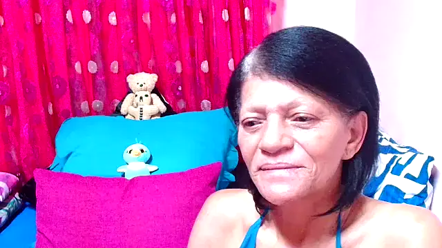 Snapshot of SLUTTYROXY chatting on October 22, 5:07 pm SLUTTYROXY online show from October 22, 5:07 pm