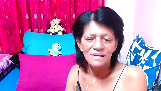 Snapshot of SLUTTYROXY chatting on October 26, 5:52 pm SLUTTYROXY online show from October 26, 5:52 pm