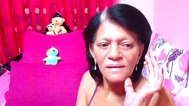 Snapshot of SLUTTYROXY chatting on October 8, 5:50 pm SLUTTYROXY online show from October 8, 5:50 pm