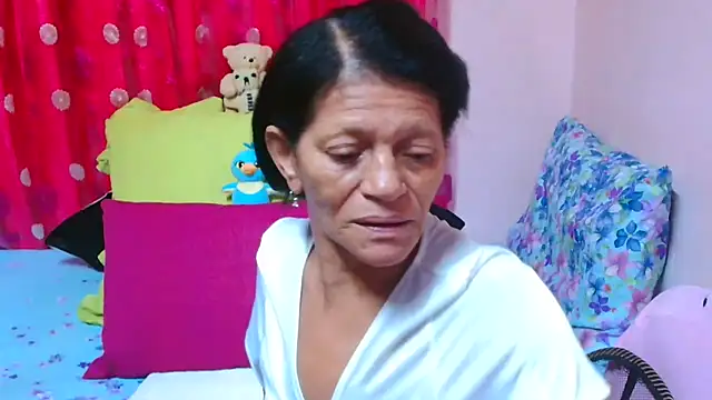 SLUTTYROXY online show from February 24, 8:46 am