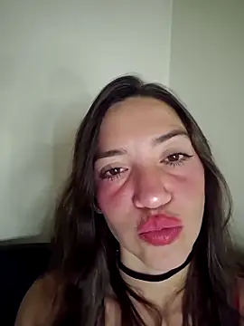 loveuu-bae online show from May 28, 3:26 am