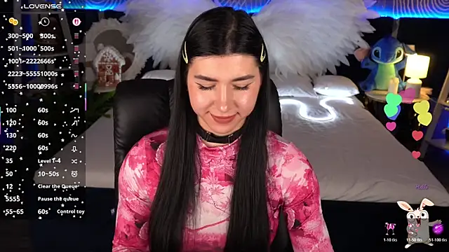 EmilyCandyy online show from December 2, 7:21 am