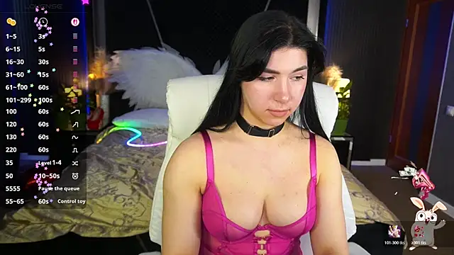 EmilyCandyy online show from April 16, 6:14 am