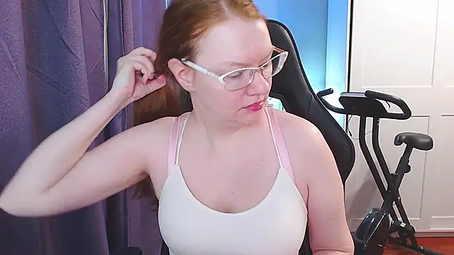 Lady Inari online show from November 10, 4:46 pm