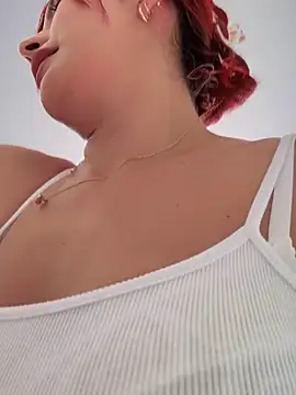 LINDA PATTY94 online show from November 17, 5:02 pm