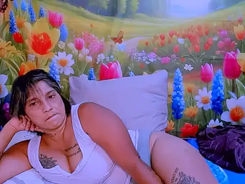 indianroxy online show from November 12, 8:40 pm