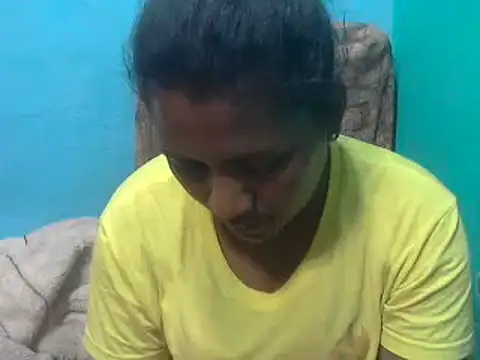 Snapshot of cutybigass chatting on October 29, 7:05 pm cutybigass online show from October 29, 7:05 pm