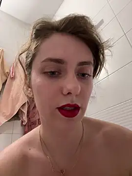 MariiD online show from March 31, 8:31 pm