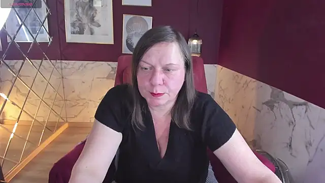 Snapshot of KellyPerfection chatting on October 28, 6:03 pm KellyPerfection online show from October 28, 6:03 pm