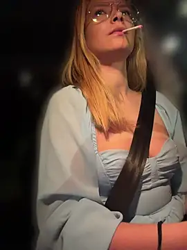 AnastasiaAniess online show from April 17, 7:27 pm