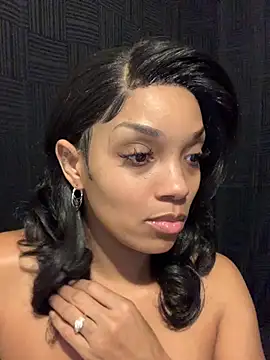 Snapshot of Rakiyahcharms chatting on October 3, 5:29 pm Rakiyahcharms online show from October 3, 5:29 pm