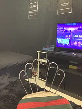 Snapshot of Rakiyahcharms chatting on October 18, 4:48 am Rakiyahcharms online show from October 18, 4:48 am