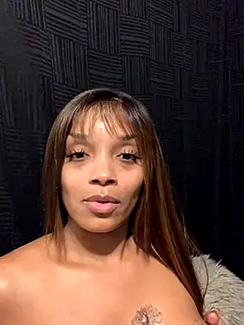 Snapshot of Rakiyahcharms chatting on September 19, 11:15 pm Rakiyahcharms online show from September 19, 11:15 pm