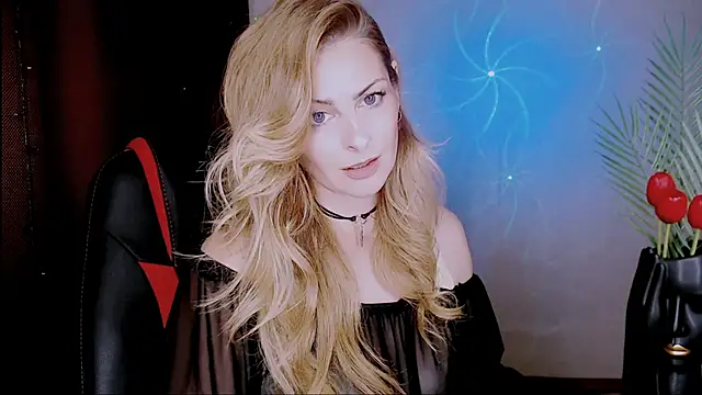 Snapshot of Eleonores chatting on September 16, 5:15 am Eleonores online show from September 16, 5:15 am
