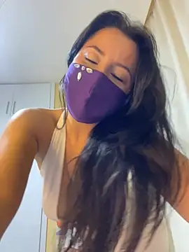 White-Petite online show from February 21, 8:42 pm