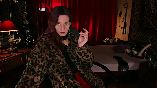 MargoTigress online show from February 17, 9:08 am