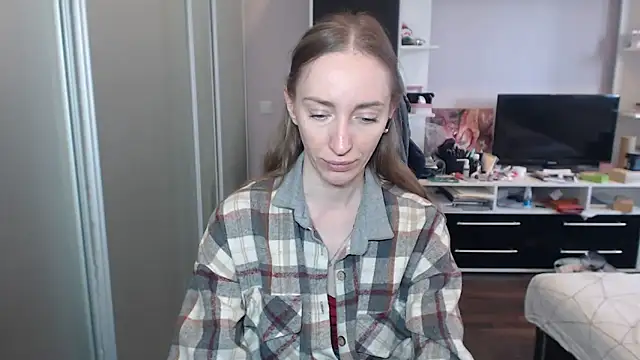Natalimeowks online show from June 6, 3:40 pm