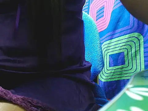 Snapshot of nica20 chatting on September 30, 1:39 pm nica20 online show from September 30, 1:39 pm