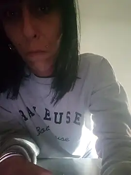 Snapshot of misscectito13 chatting on September 25, 5:11 pm misscectito13 online show from September 25, 5:11 pm