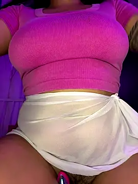 Snapshot of Naiara_sex chatting on September 11, 5:19 am Naiara sex online show from September 11, 5:19 am