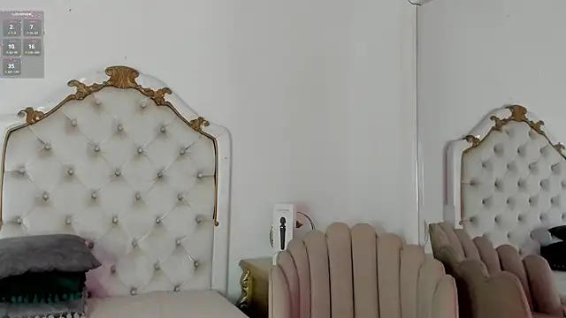 Princsgirl  online show from September 12, 7:43 pm