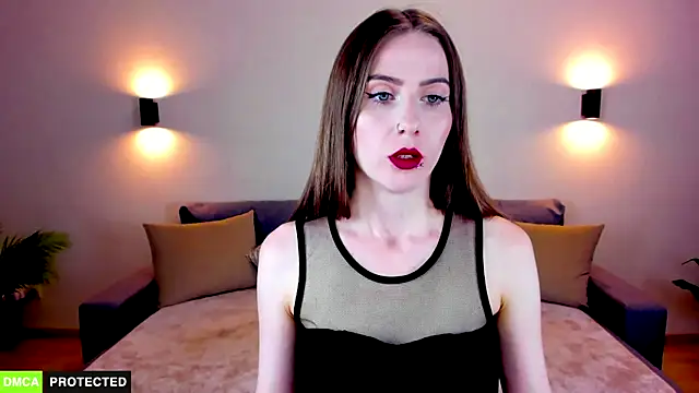 TheWoman   online show from September 17, 7:01 pm