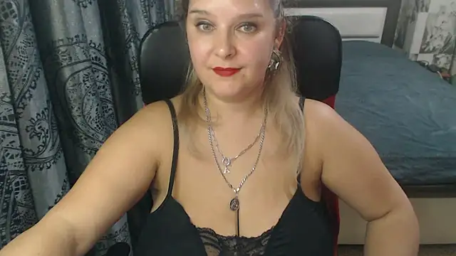 Snapshot of Boolochka chatting on October 16, 7:49 pm Boolochka online show from October 16, 7:49 pm