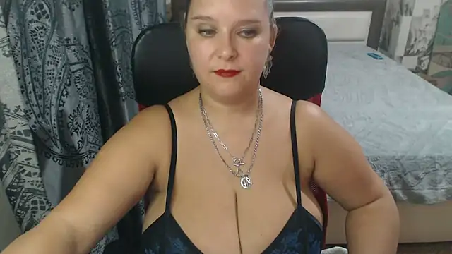 Snapshot of Boolochka chatting on October 1, 8:14 pm Boolochka online show from October 1, 8:14 pm