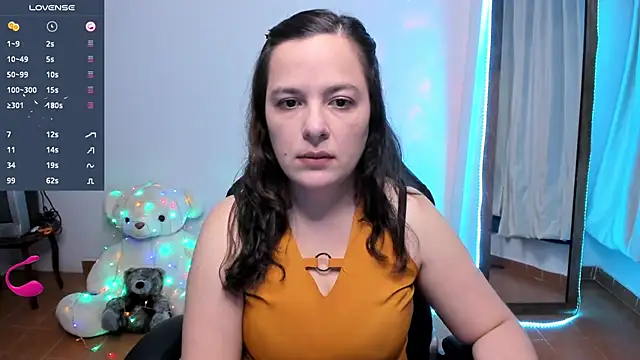 Snapshot of angelaagomez chatting on October 7, 2:05 am angelaagomez online show from October 7, 2:05 am