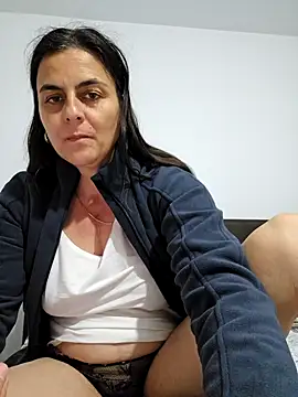 IsabelleCraft online show from November 10, 7:09 pm