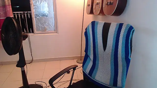 Smoke trip Alicia online show from December 17, 10:30 am