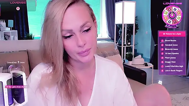 Snapshot of Libby_Nora chatting on September 13, 10:56 am Libby Nora online show from September 13, 10:56 am