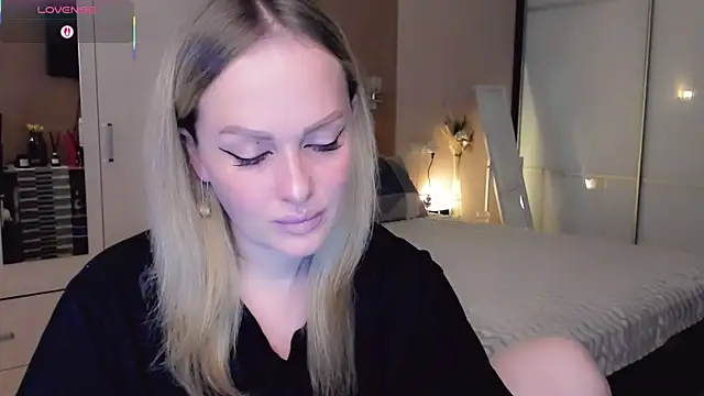 Libby Nora online show from February 27, 9:20 am