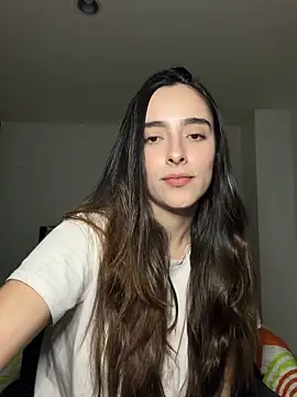 Snapshot of swrennn19 chatting on October 16, 10:56 pm swrennn19 online show from October 16, 10:56 pm