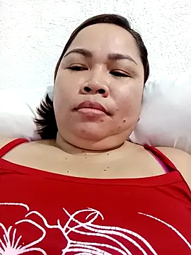 Snapshot of XXLorie_02 chatting on October 29, 5:23 am XXLorie 02 online show from October 29, 5:23 am