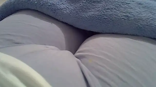 Snapshot of perescam chatting on October 1, 1:43 am perescam online show from October 1, 1:43 am