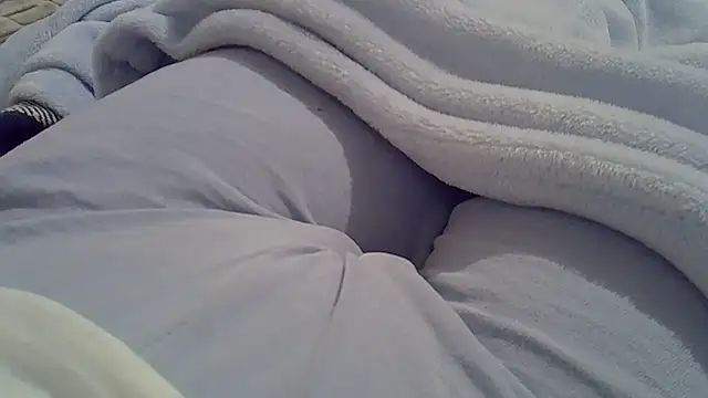 Snapshot of perescam chatting on October 16, 5:15 pm perescam online show from October 16, 5:15 pm