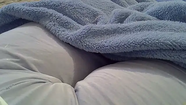 Snapshot of perescam chatting on October 27, 6:24 pm perescam online show from October 27, 6:24 pm