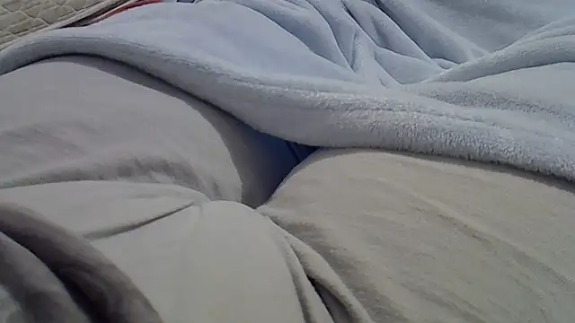 Snapshot of perescam chatting on October 17, 9:40 pm perescam online show from October 17, 9:40 pm